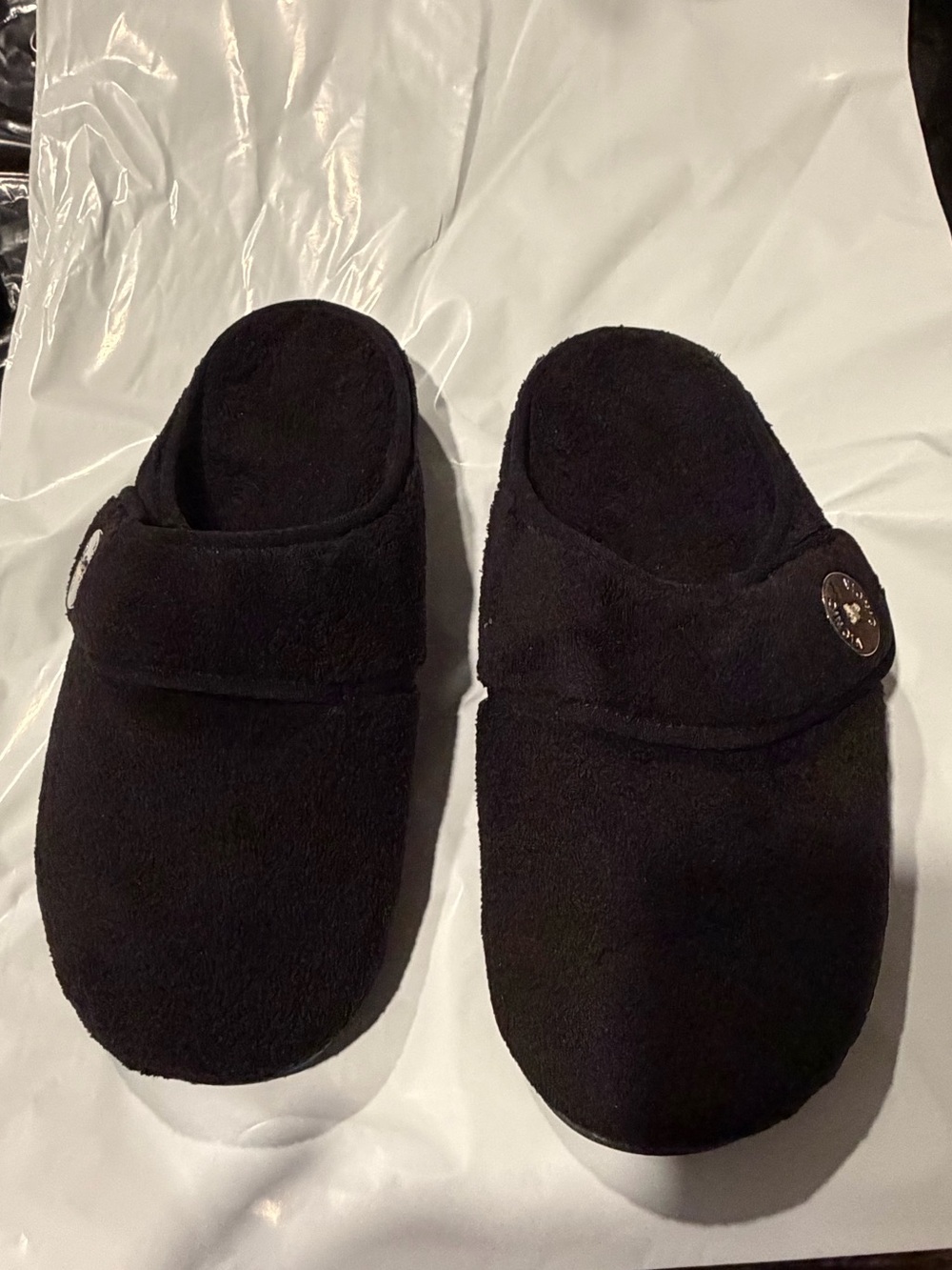 Vionic Black Slip-On Fleece Clog 7